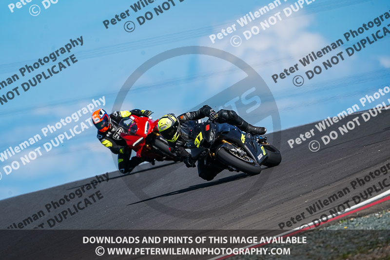 cadwell no limits trackday;cadwell park;cadwell park photographs;cadwell trackday photographs;enduro digital images;event digital images;eventdigitalimages;no limits trackdays;peter wileman photography;racing digital images;snetterton;snetterton no limits trackday;snetterton photographs;snetterton trackday photographs;trackday digital images;trackday photos